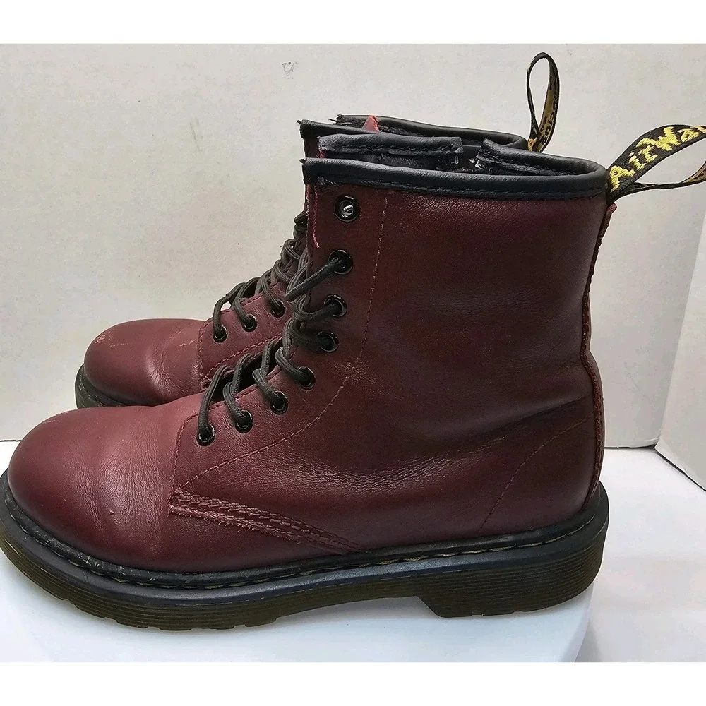 Dr Martens Docs Youth Kids Size 3 Boots  Cherry Red Leather Combat‎ Boots 1460J
